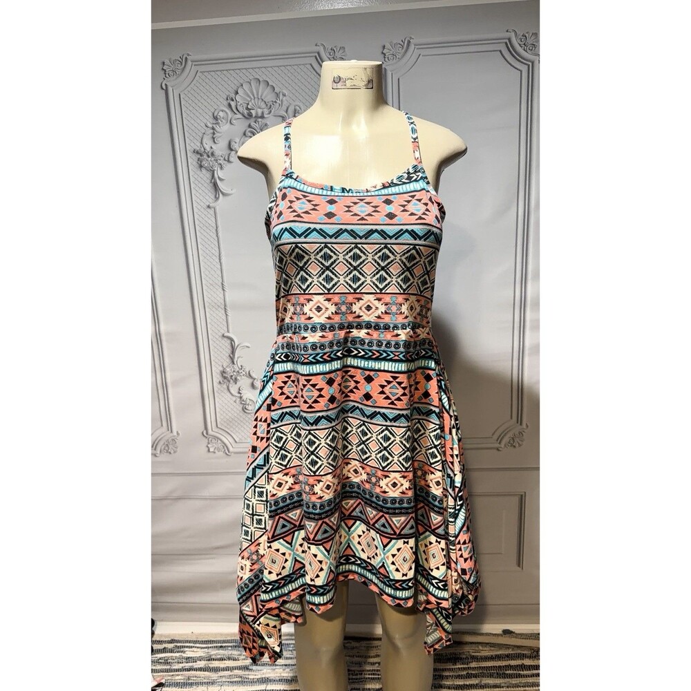Love by chesley Dress Size M